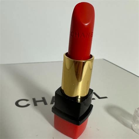 chanel rouge allure vibrante|Chanel Rouge Allure unique.